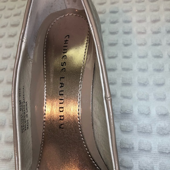 Chinese Laundry New Love Patent Pumps Nude - Picture 9 of 16